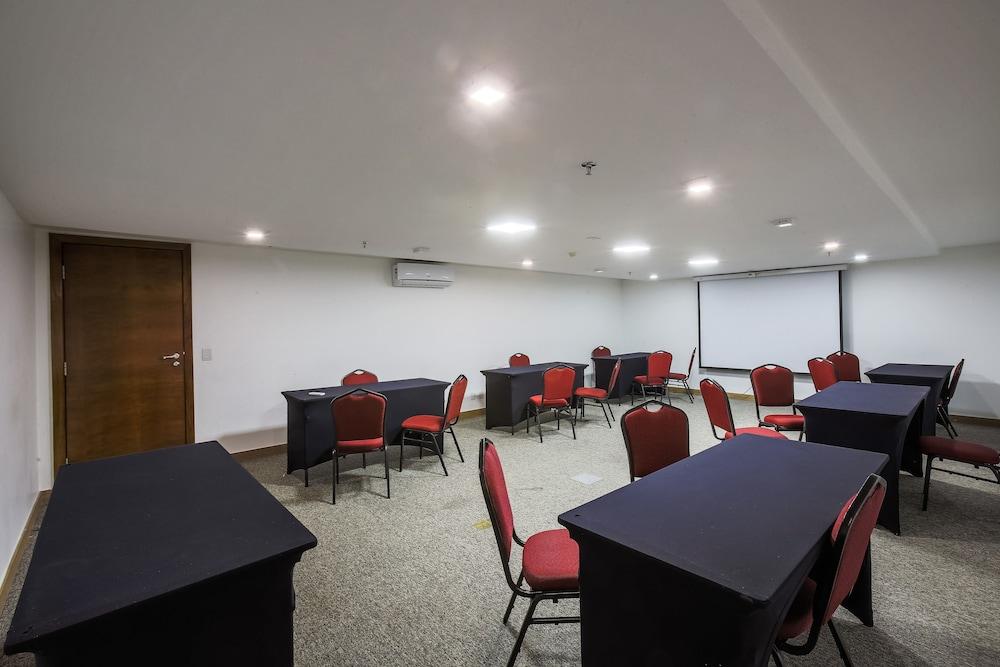 S4 Hotel Aguas Claras 타과팅가 외부 사진