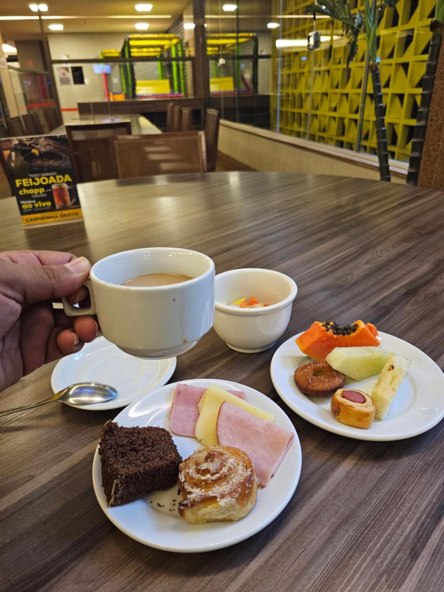 S4 Hotel Aguas Claras 타과팅가 외부 사진